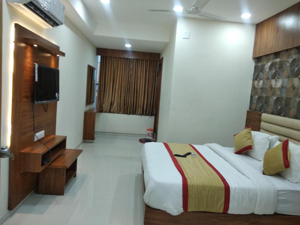 The Nest Residency Hotel Ahmadábád Kültér fotó