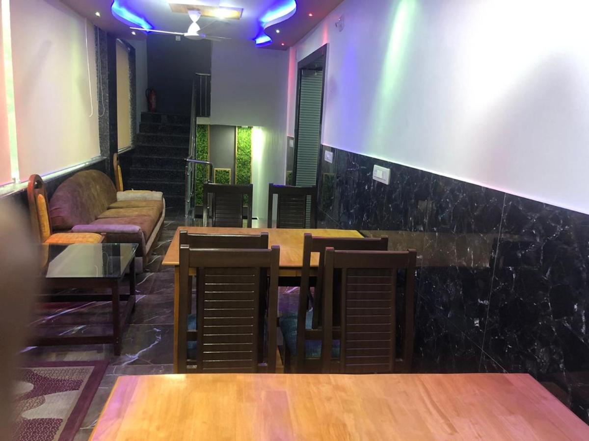 The Nest Residency Hotel Ahmadábád Kültér fotó